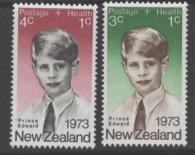 new-zealand-sg1031-2-1973-health-stamps-mnh