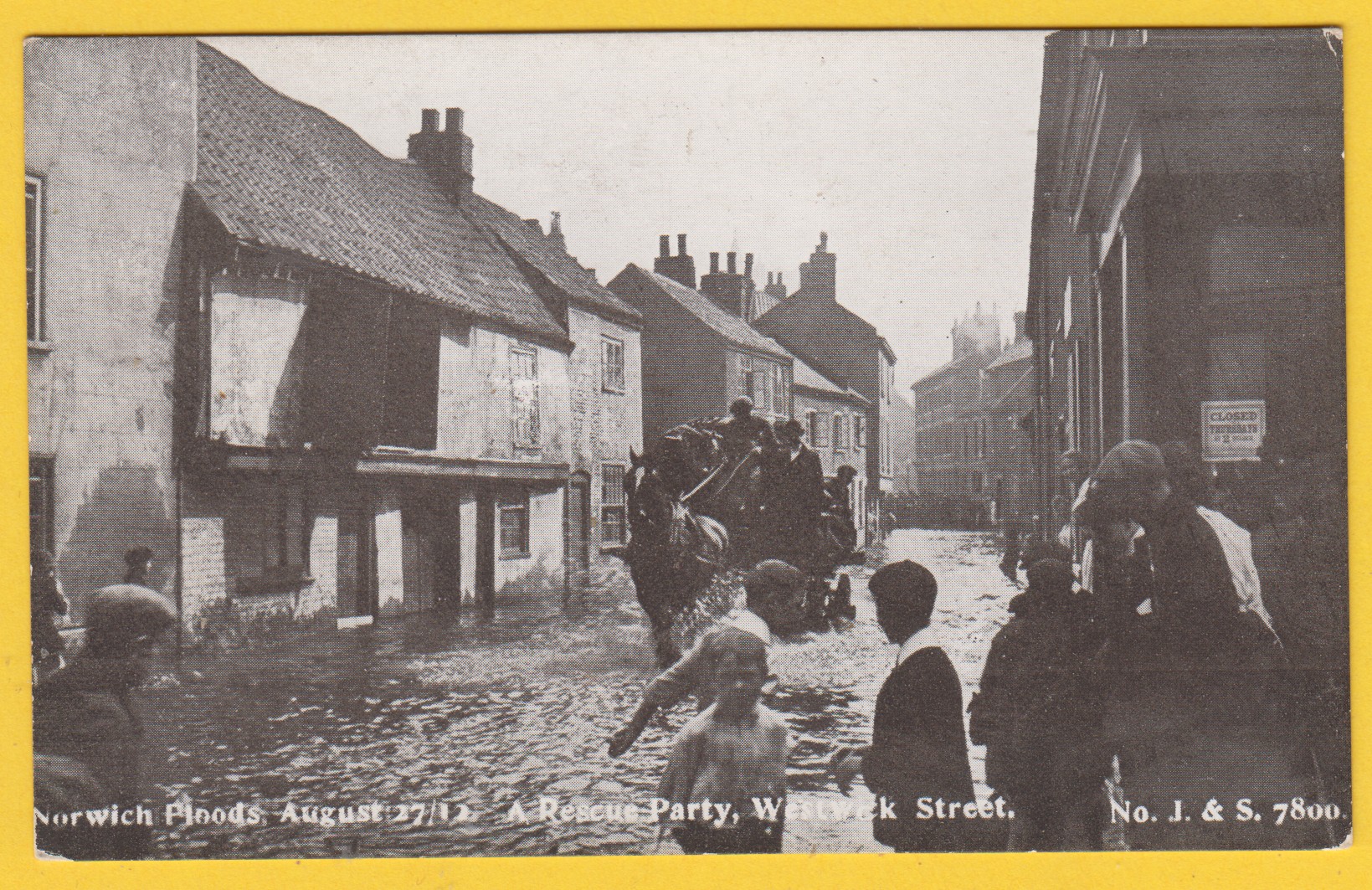 postcard-norfolk-floods-august-2712-a-rescue-party-westwick-street