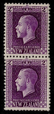 new-zealand-gv-sg417b-2d-bright-violet-m-mint-cat-35-mixed-perf-vert-pair
