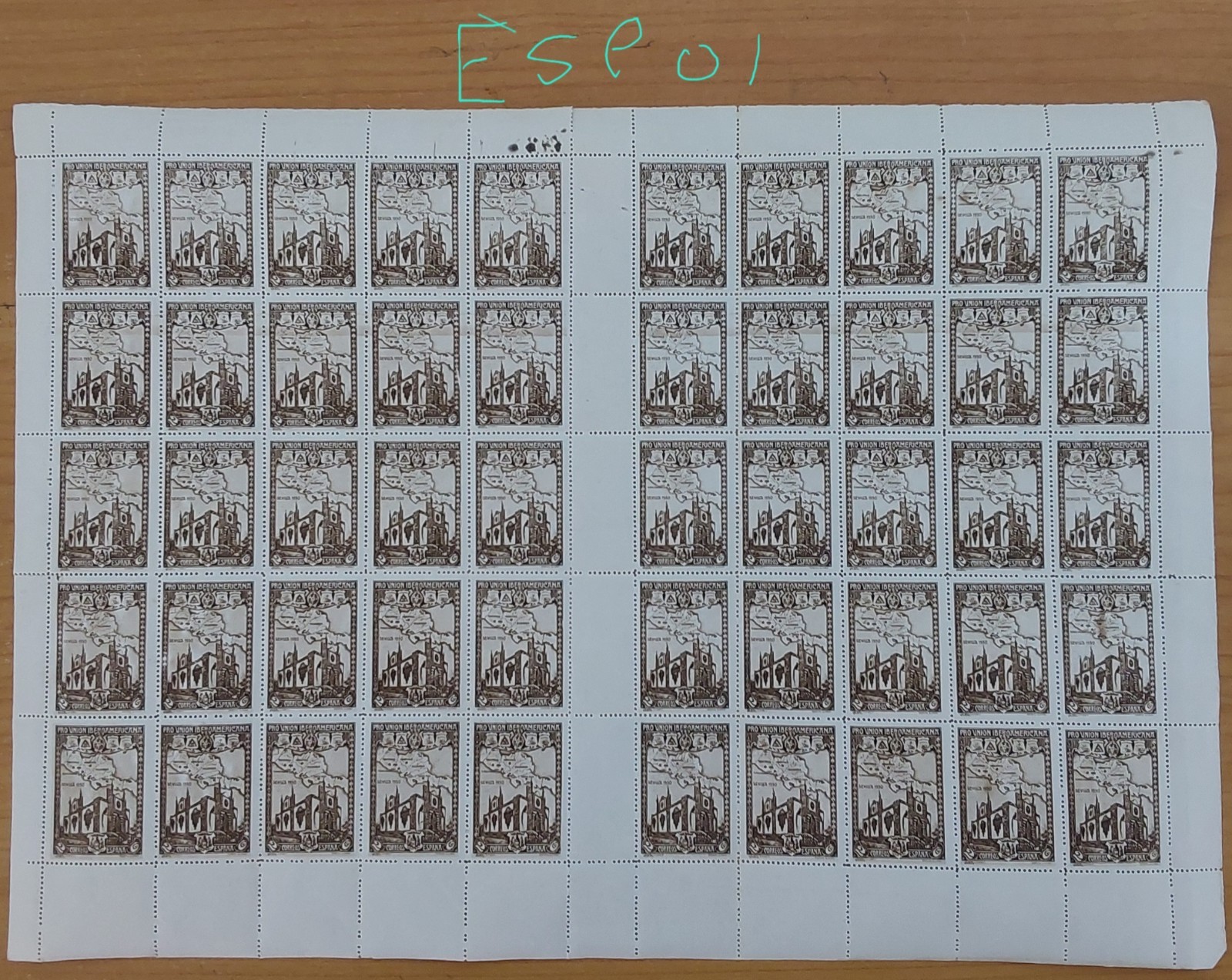 spain-1930-pro-union-iberoamericana-edifil-567-mnh-sheet-block-of-50-esp01