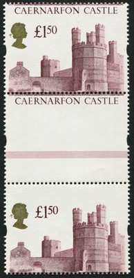 1997-castles-1-50-sg-1993-spectacular-mis-perfed-vertical-gutter-pair
