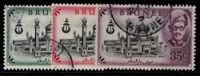 brunei-qeii-sg114-116-1958-mosque-set-fine-used