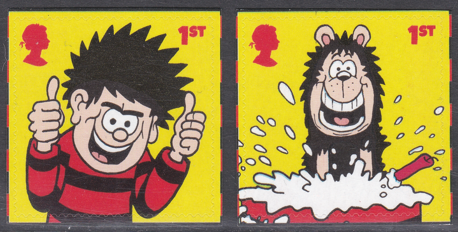 sg4540-4541-pm80-2021-dennis-gnasher-1st-class-stamps-pair-from-booklet-u-m