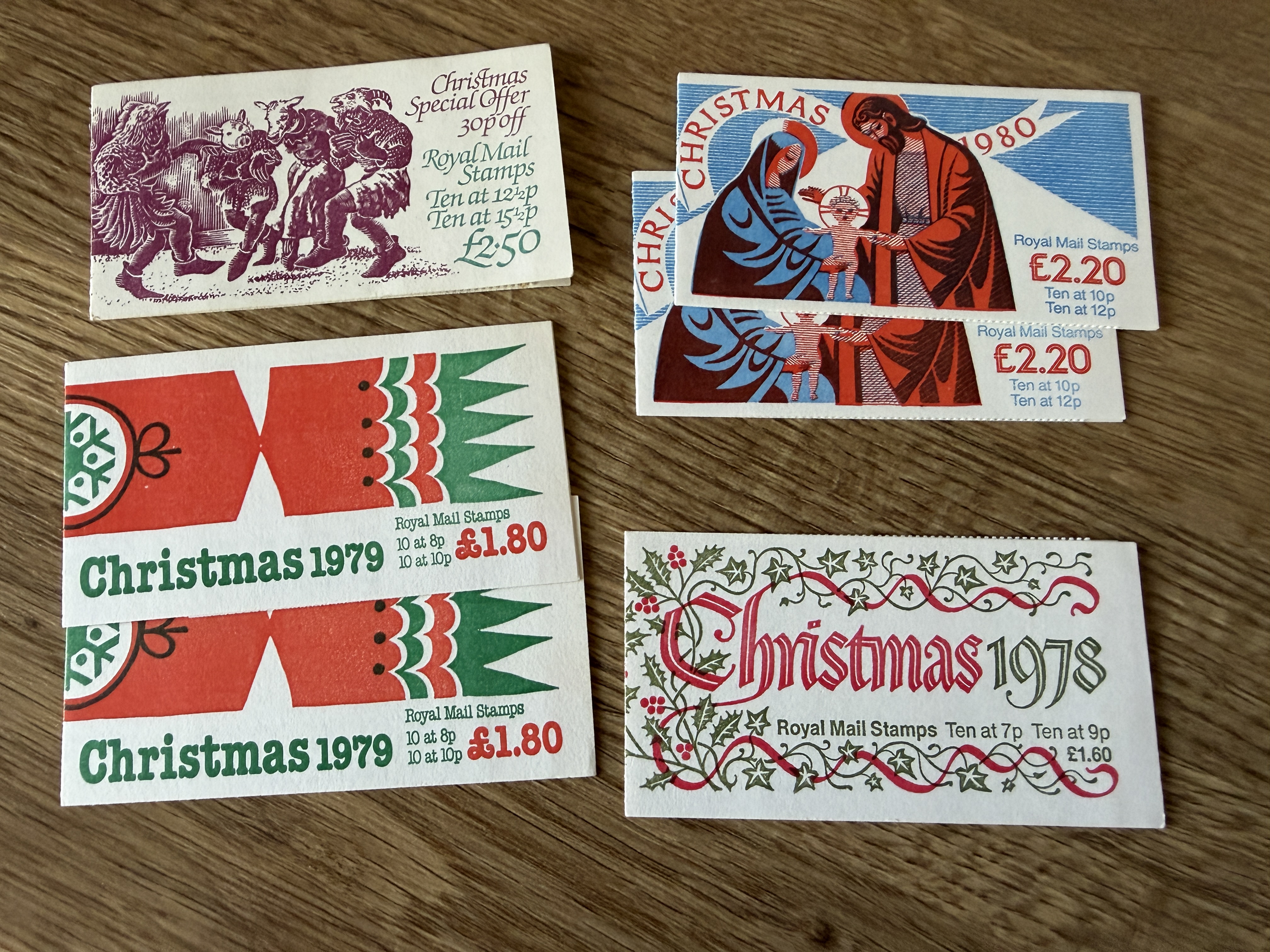 6-x-christmas-stamp-booklets-all-in-mint-condition