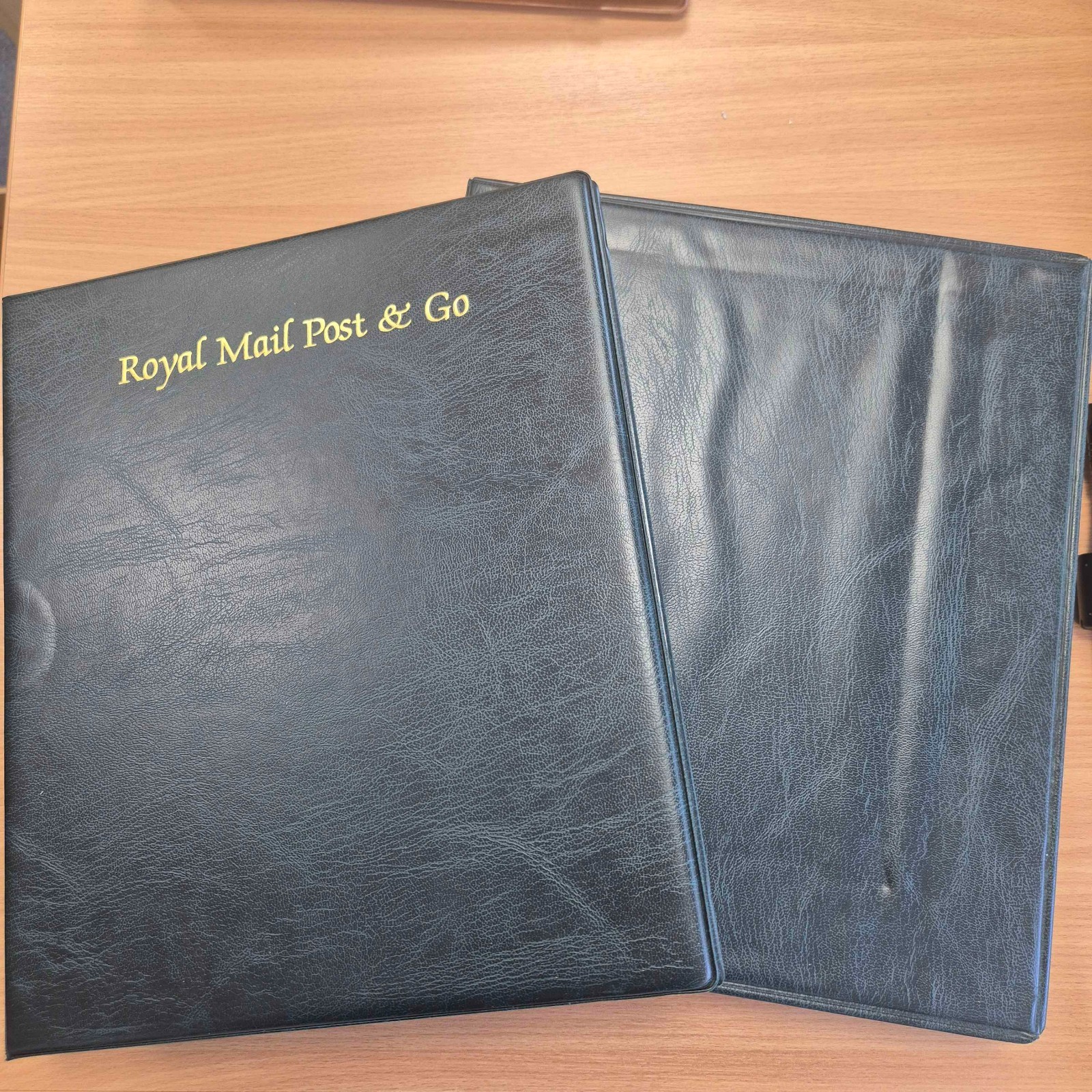 royal-mail-green-post-go-album-with-slipcase-17-pages-including-leatherette