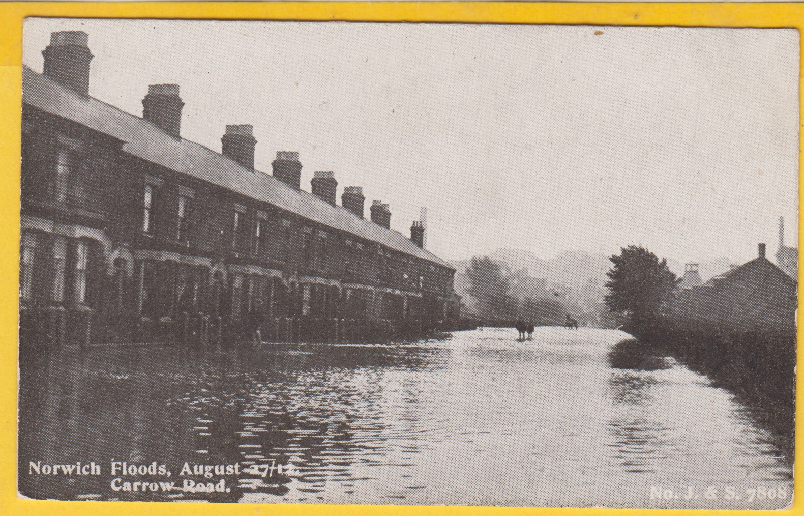 postcard-norfolk-floods-august-2712-carrow-road