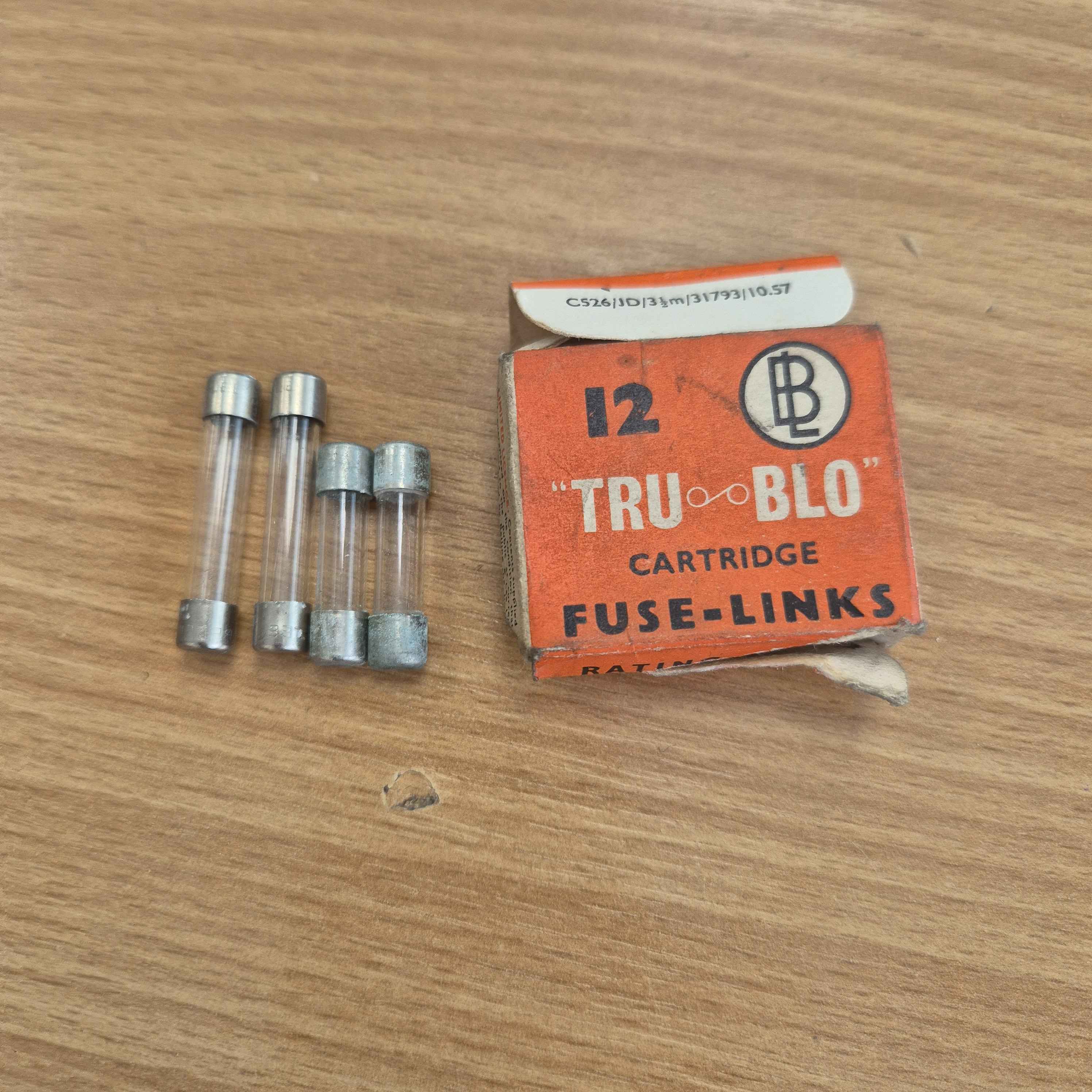 4-x-trublo-cartridge-fuse-links-1-amp-2-sizes-with-box