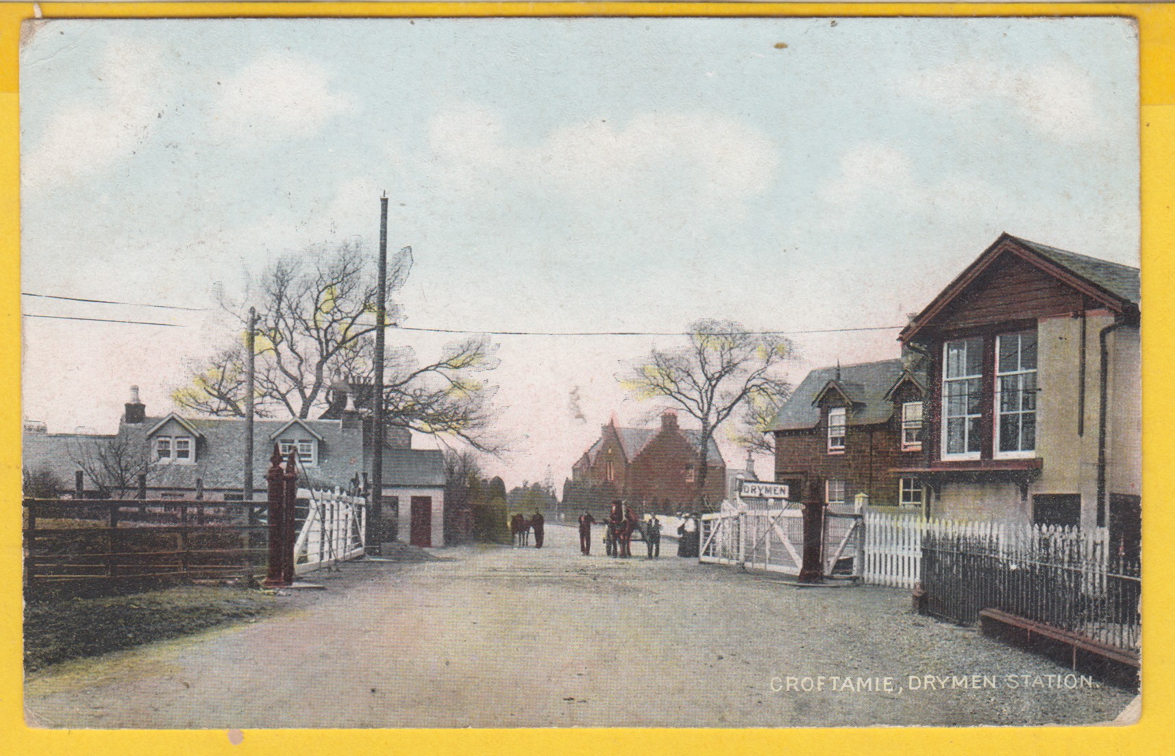 postcard-croftamie-drymen-railway-station