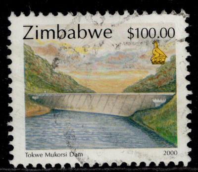 zimbabwe-qeii-sg1021-2000-100-mukorsi-dam-fine-used