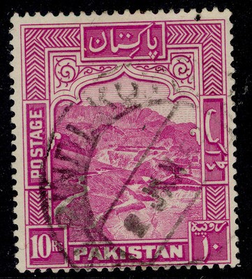 pakistan-gvi-sg41-10r-magenta-fine-used-cat-50-perf-14