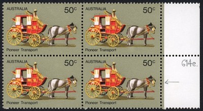 australia-bw614e-white-flaws-on-horses-blinker-and-neck-u-m
