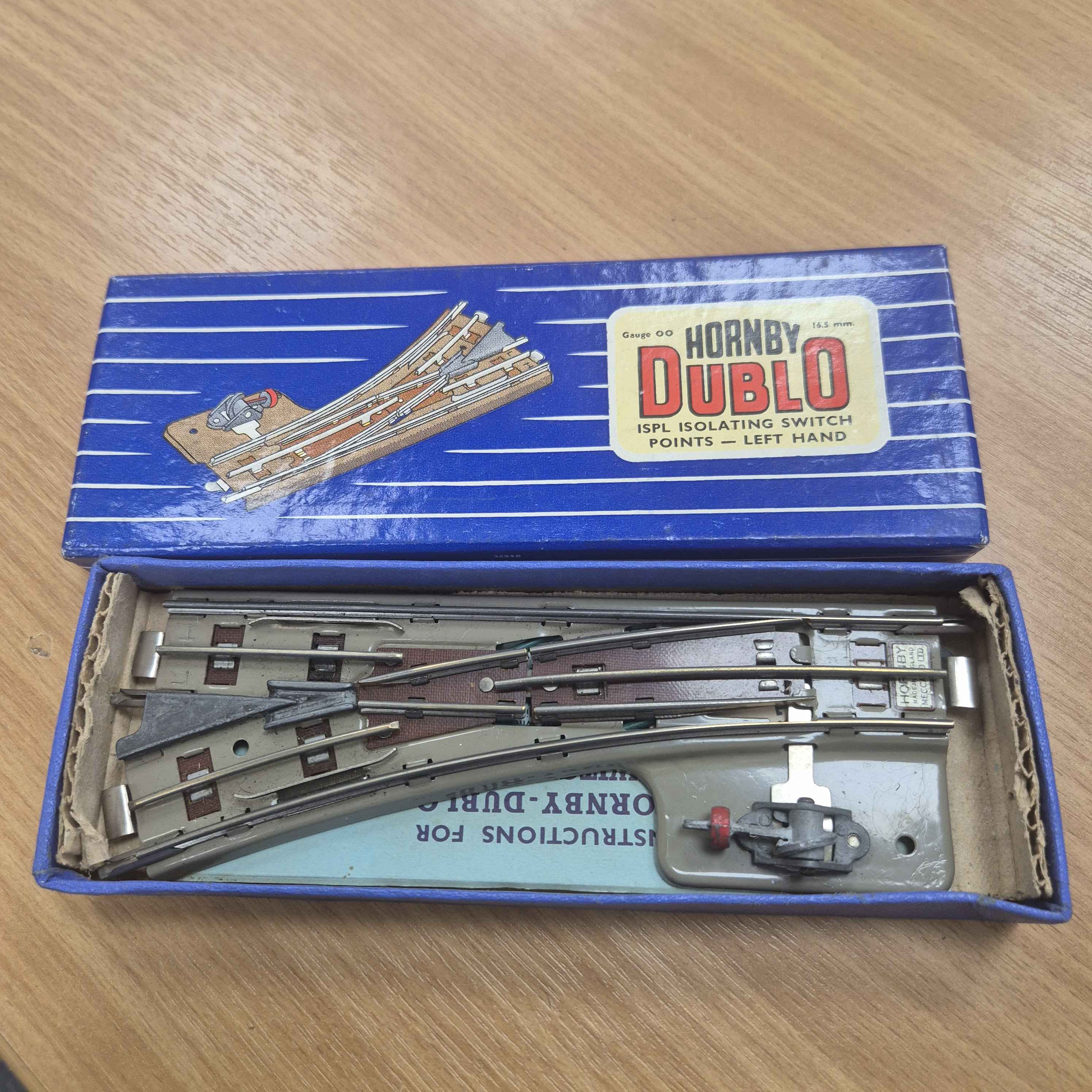 meccano-hornby-dublo-ispl-isolating-switch-points-left-hand-in-box