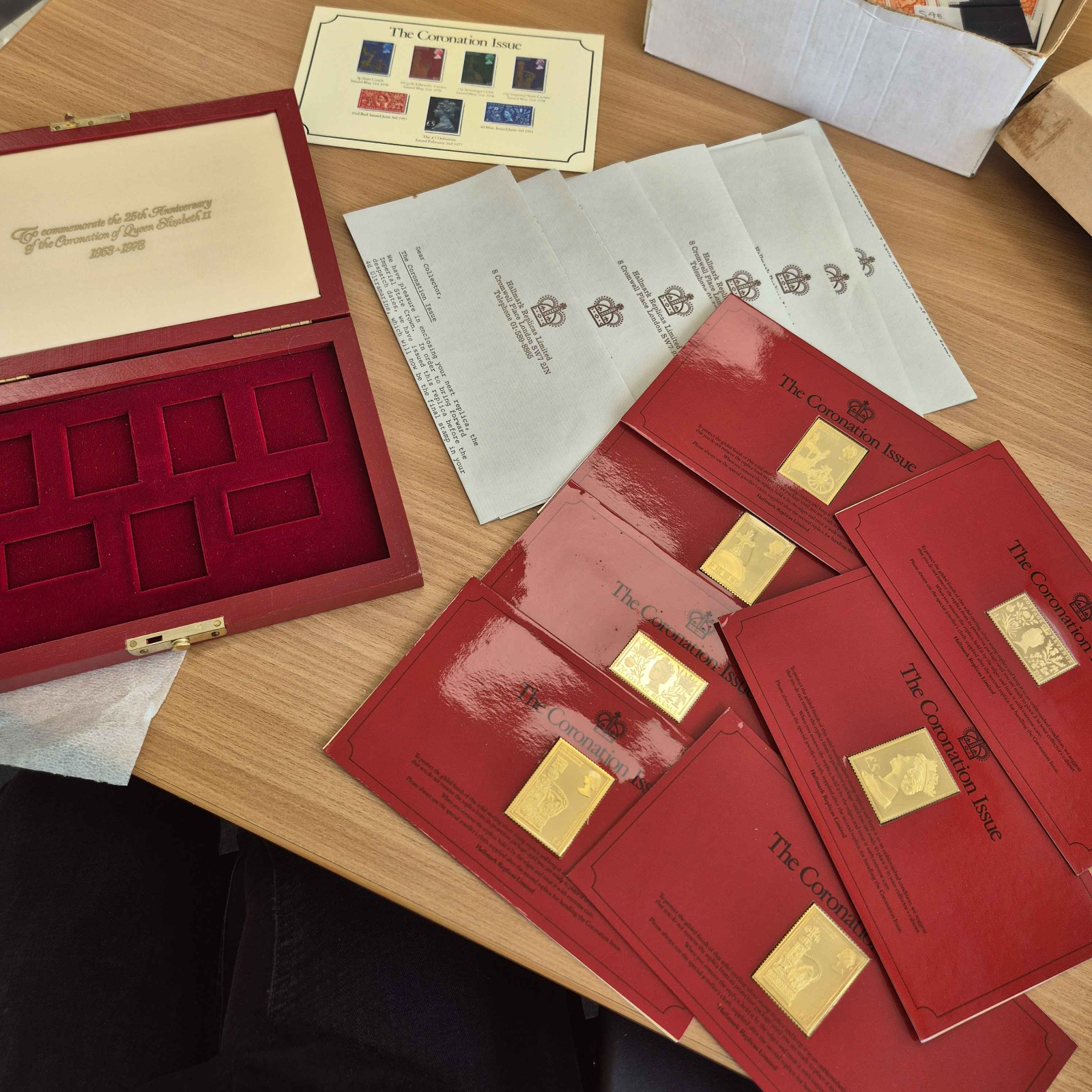 queen-elizabeth-ii-coronation-gold-plated-silver-set-of-stamps-with-box