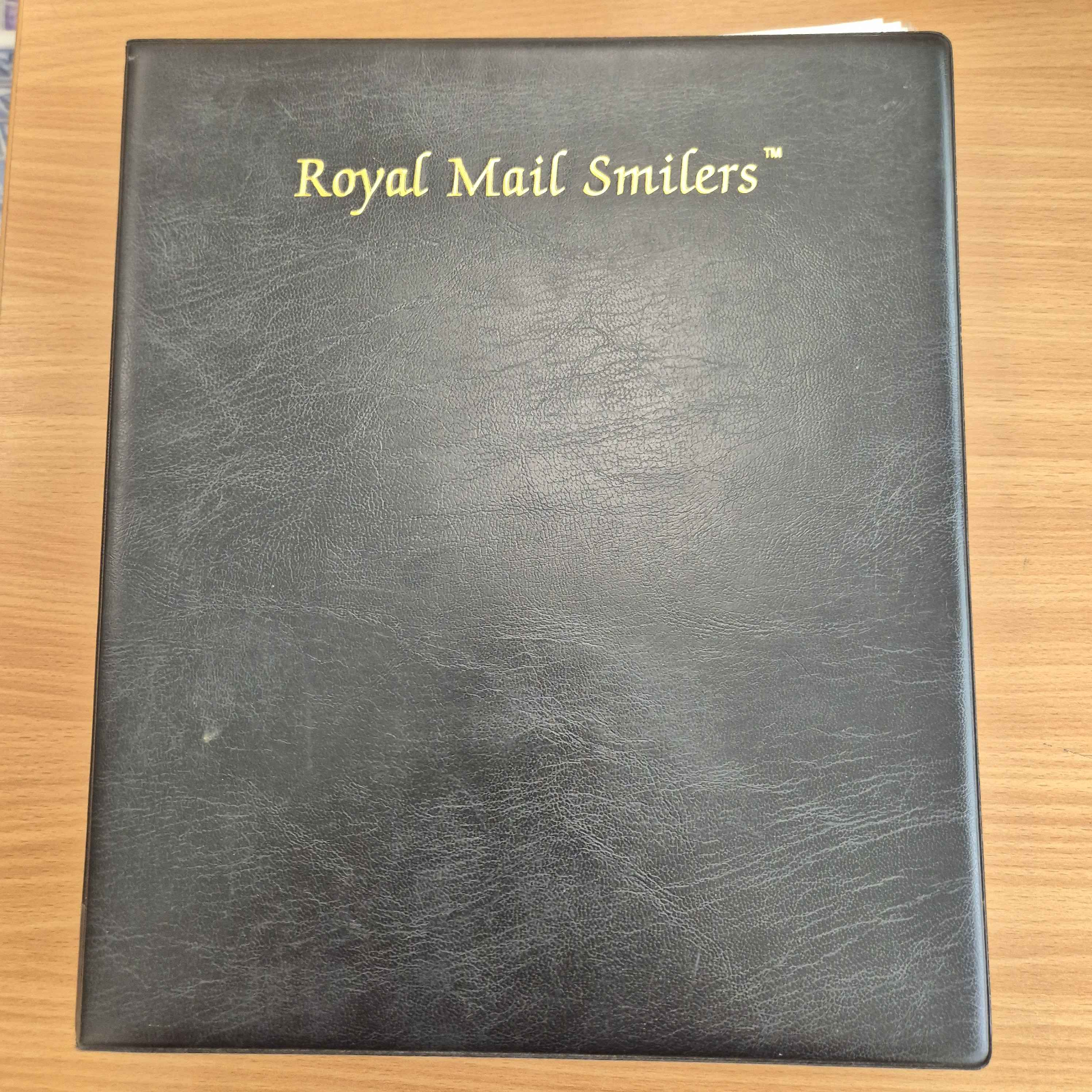black-royal-mail-smilers-4-ring-binder-album-with-pages-cs-1-to-cs-61