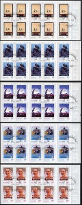 australia-sg3106b-10a-favourite-film-self-adhesive-booklet-panes-fine-used