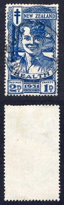 new-zealand-sg547-2d-smiling-boy-used-cat-75-pounds