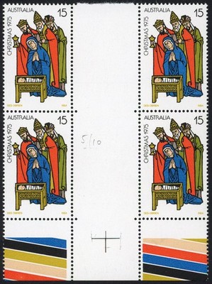 australia-bw730e-black-flaw-on-shoulder-of-left-king-u-m